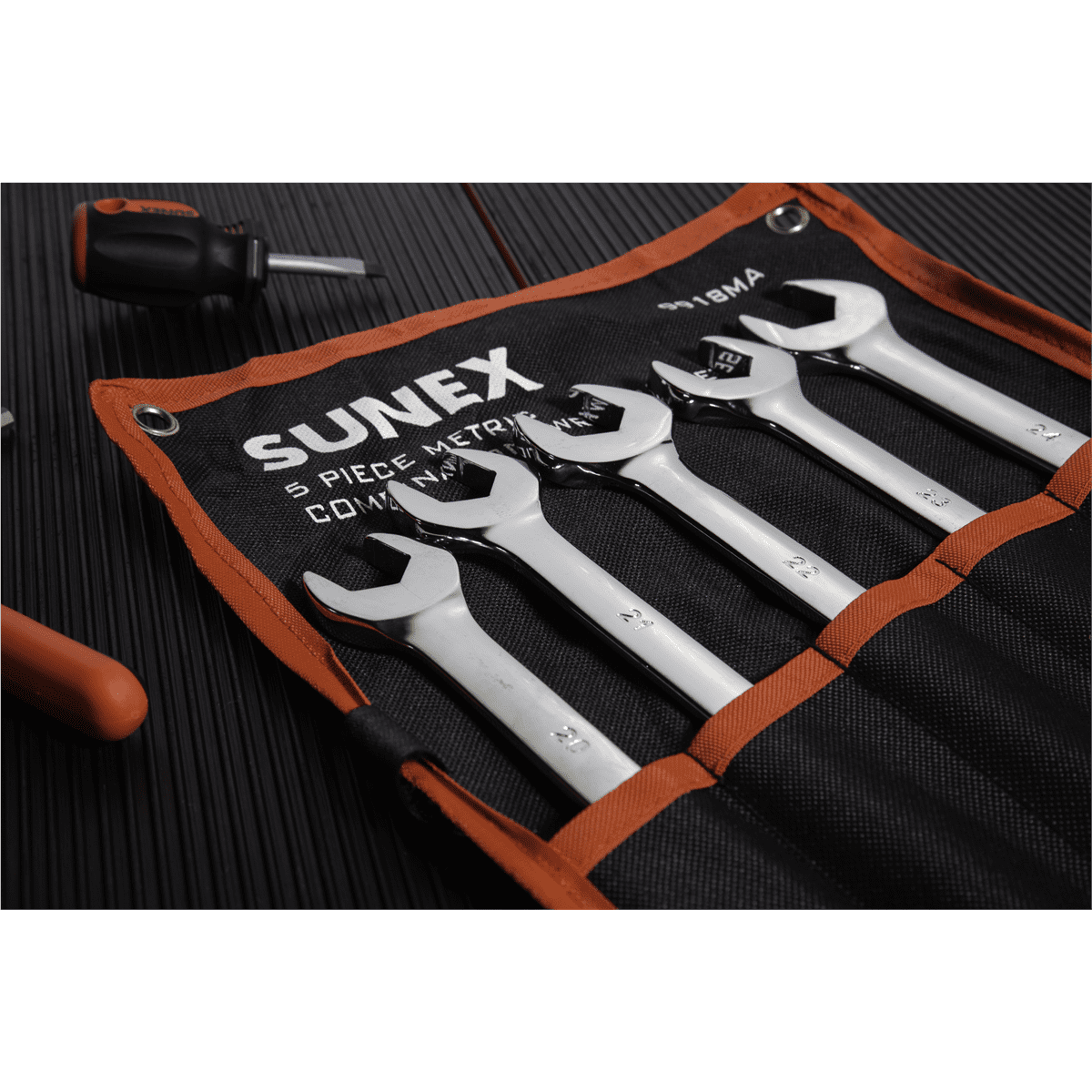 Sunex 9918MA 5pc Metric Full Polished V-Groove Combination Wrench Set - Image 2