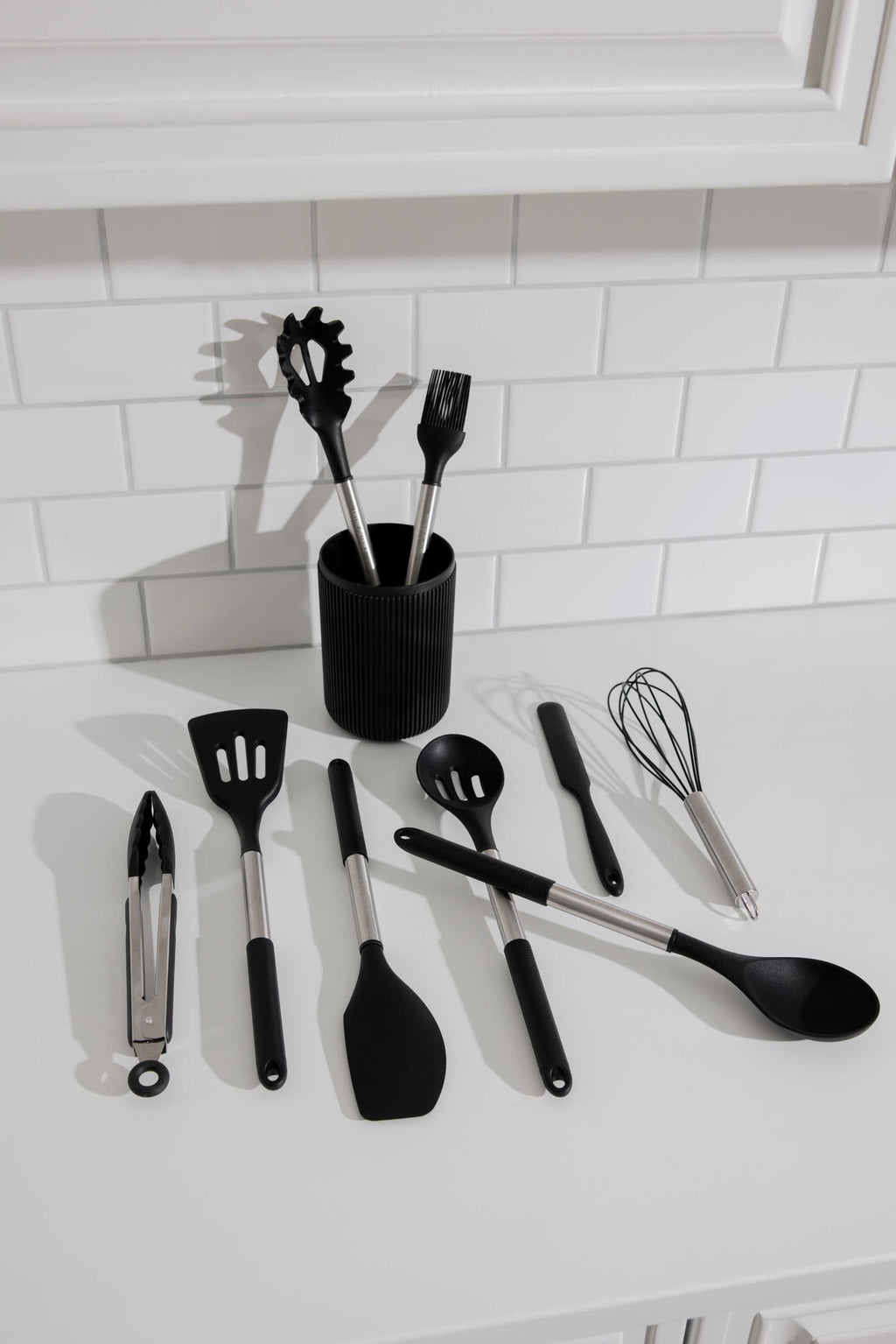 Thyme &amp; Table 10-Piece Silicone Gadget Set - Green